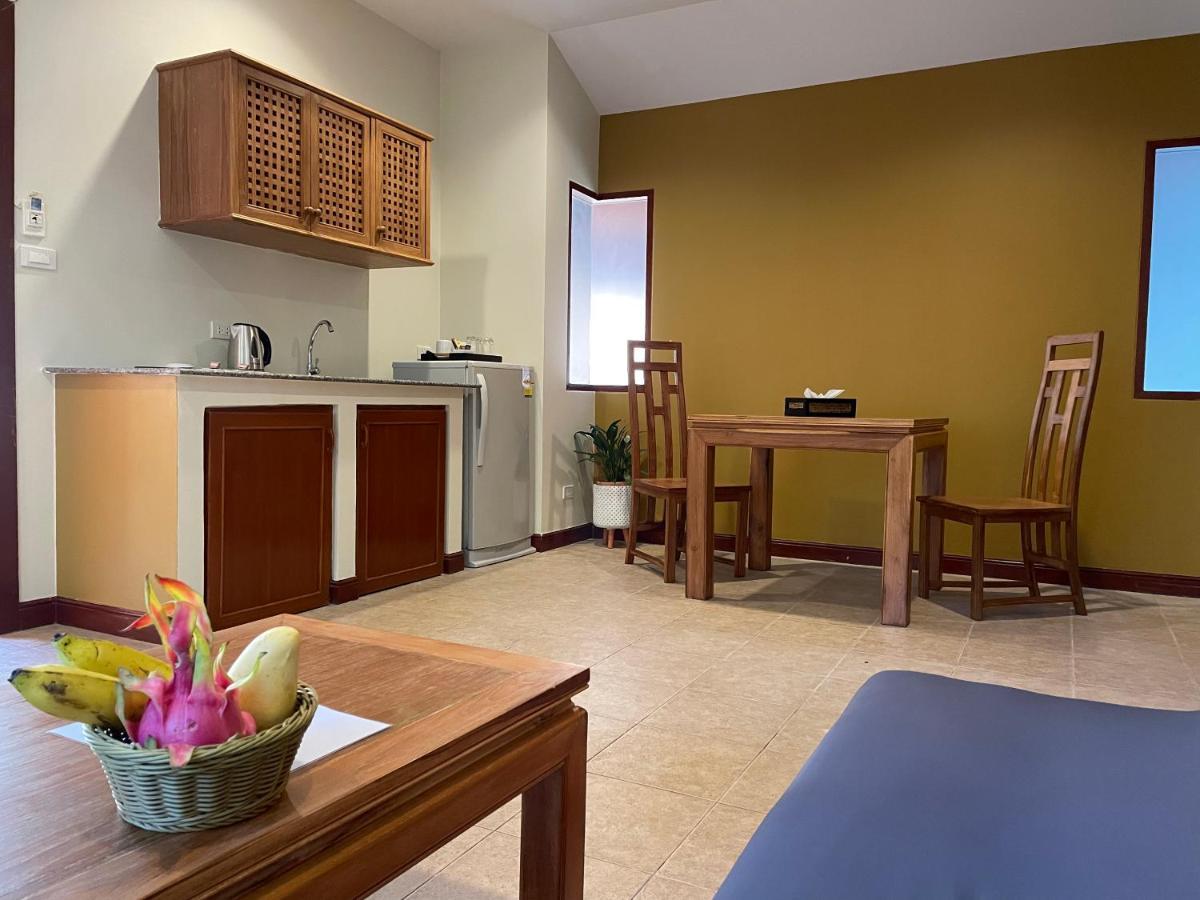 The Pace Phuket Boutique Resort Rawai Екстер'єр фото