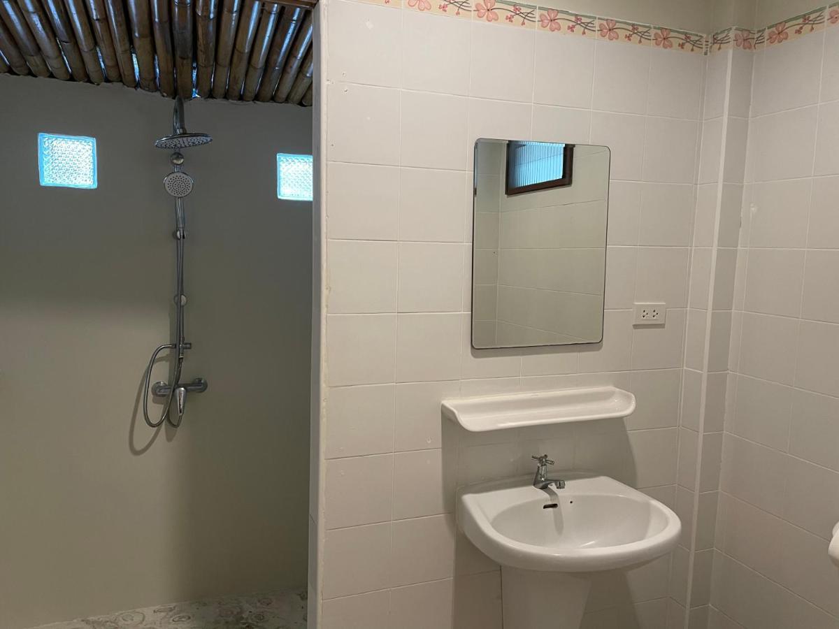 The Pace Phuket Boutique Resort Rawai Екстер'єр фото