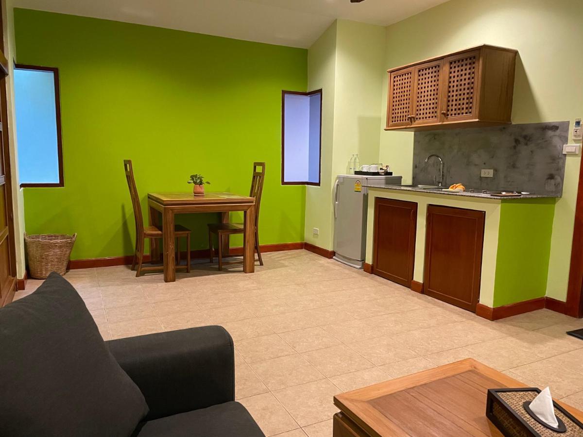 The Pace Phuket Boutique Resort Rawai Екстер'єр фото