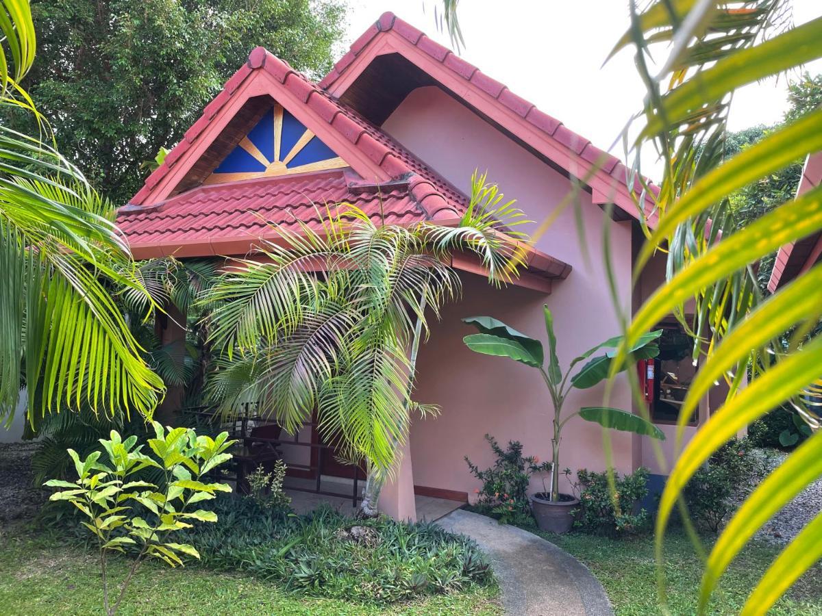 The Pace Phuket Boutique Resort Rawai Екстер'єр фото