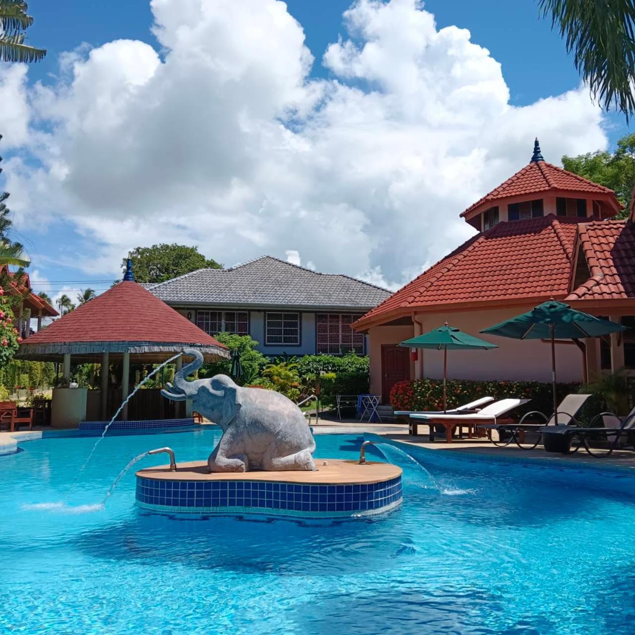 The Pace Phuket Boutique Resort Rawai Екстер'єр фото