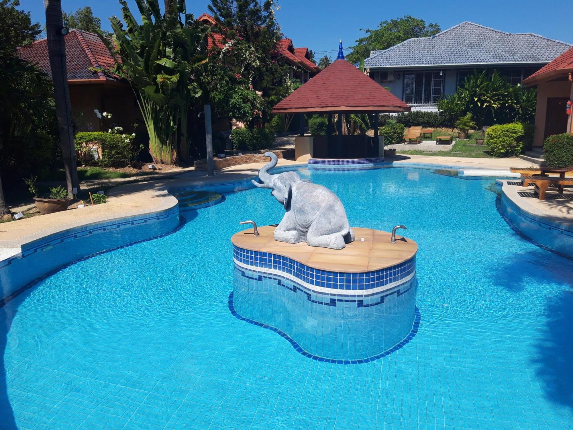 The Pace Phuket Boutique Resort Rawai Екстер'єр фото