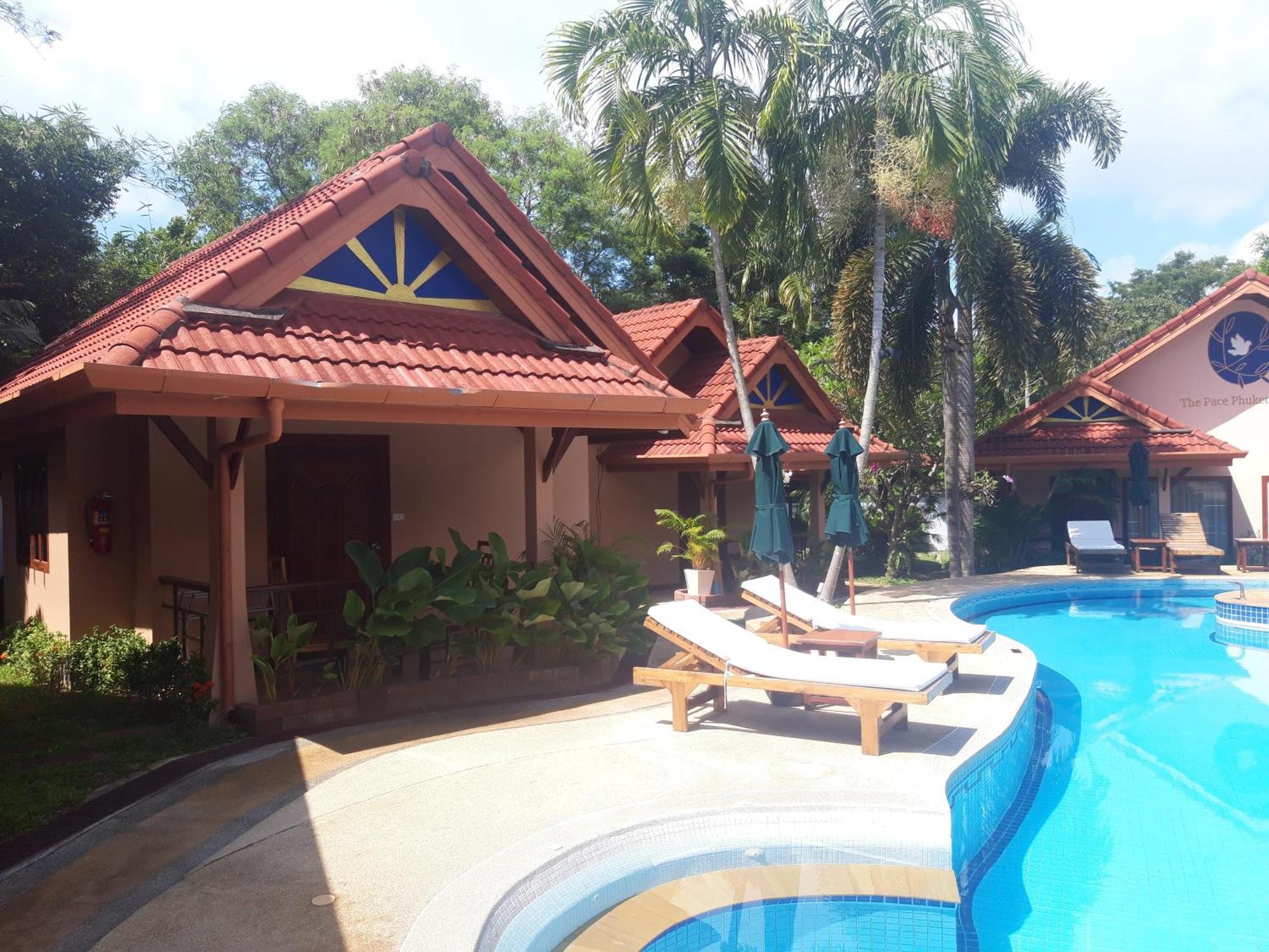 The Pace Phuket Boutique Resort Rawai Екстер'єр фото