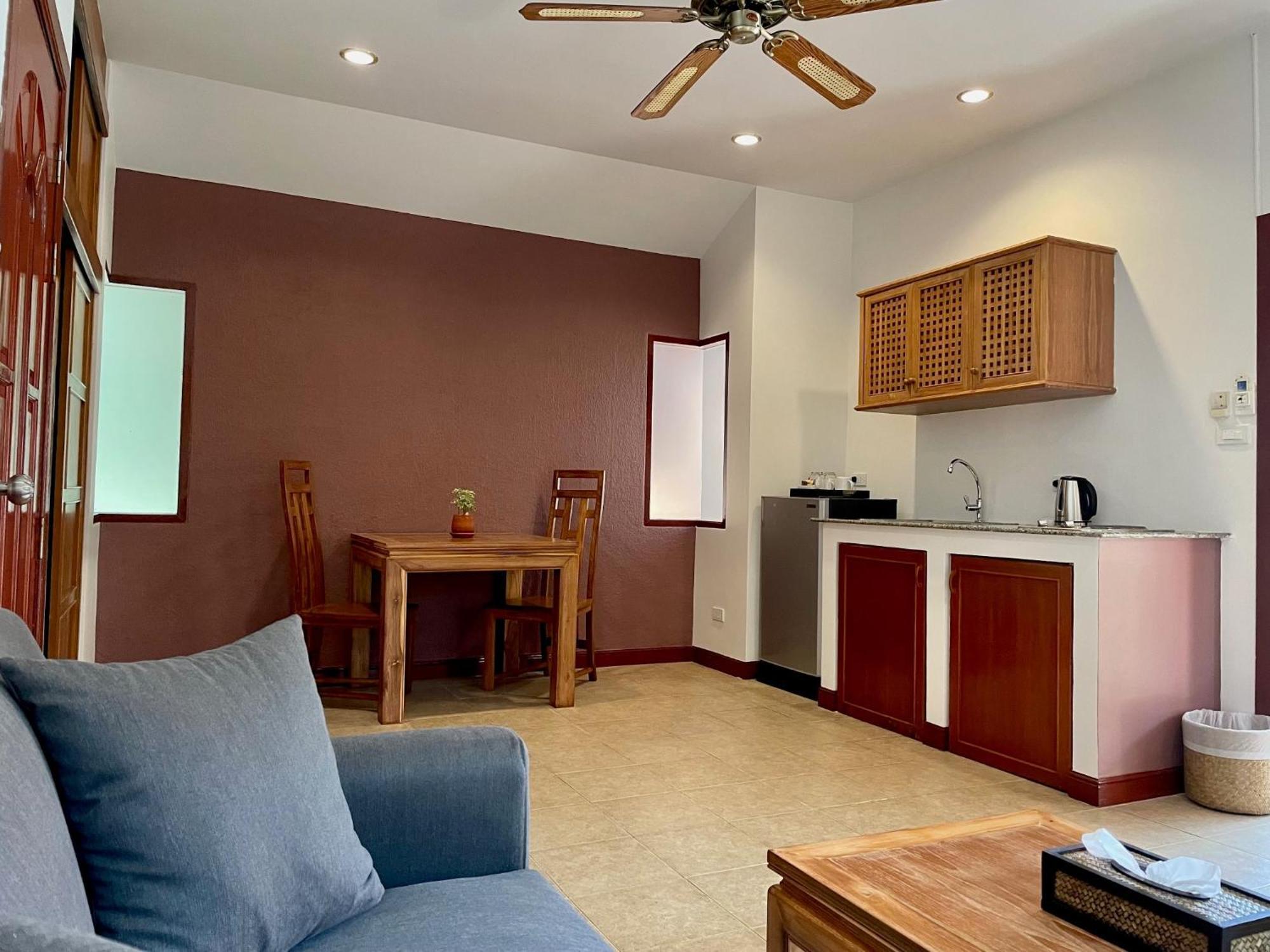 The Pace Phuket Boutique Resort Rawai Екстер'єр фото